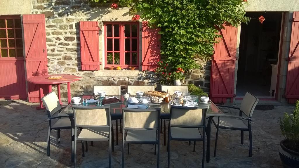 Au Jardin D'Eloise Bed & Breakfast Tremereuc Екстериор снимка