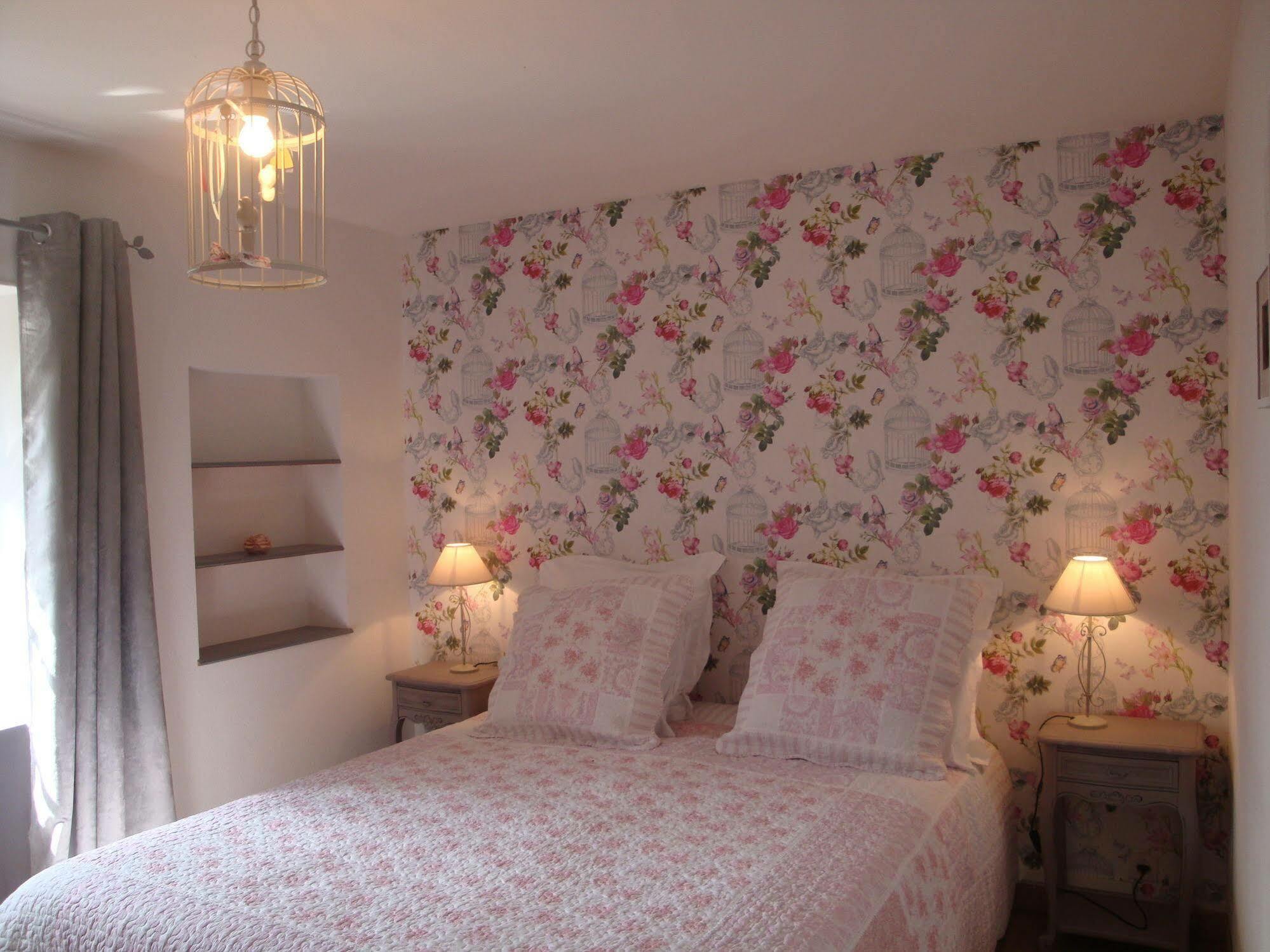Au Jardin D'Eloise Bed & Breakfast Tremereuc Екстериор снимка